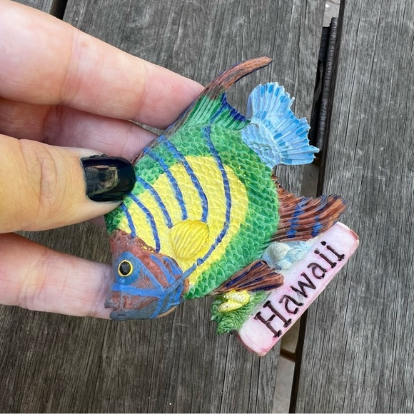 Vintage 90s Hawaii Tropical Fish Rubber Refrigerator Magnet - Picture 2 of 5